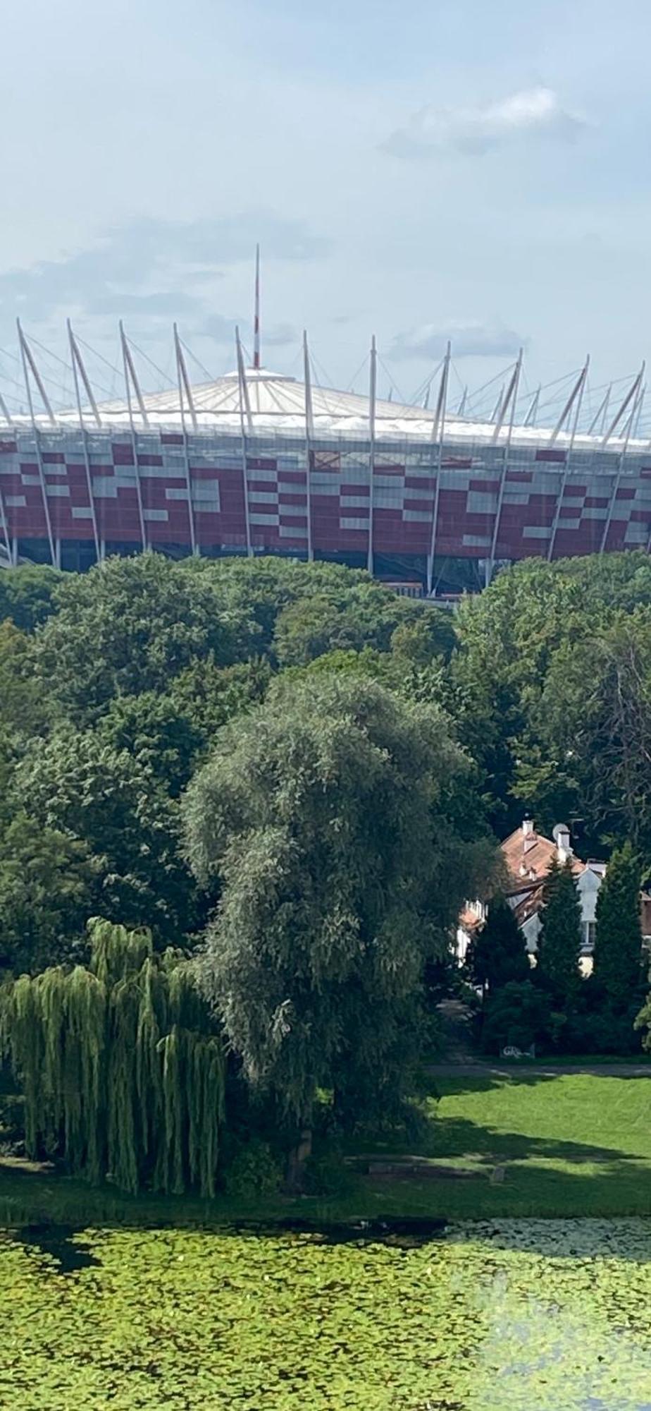 Dedek Park - Historyczny Dworek W Pieknym Parku Skaryszewskim Obok Stadionu Narodowego Varsovia Exterior foto
